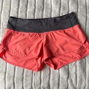 Lululemon Speed Up Low Rise Short, Size 6